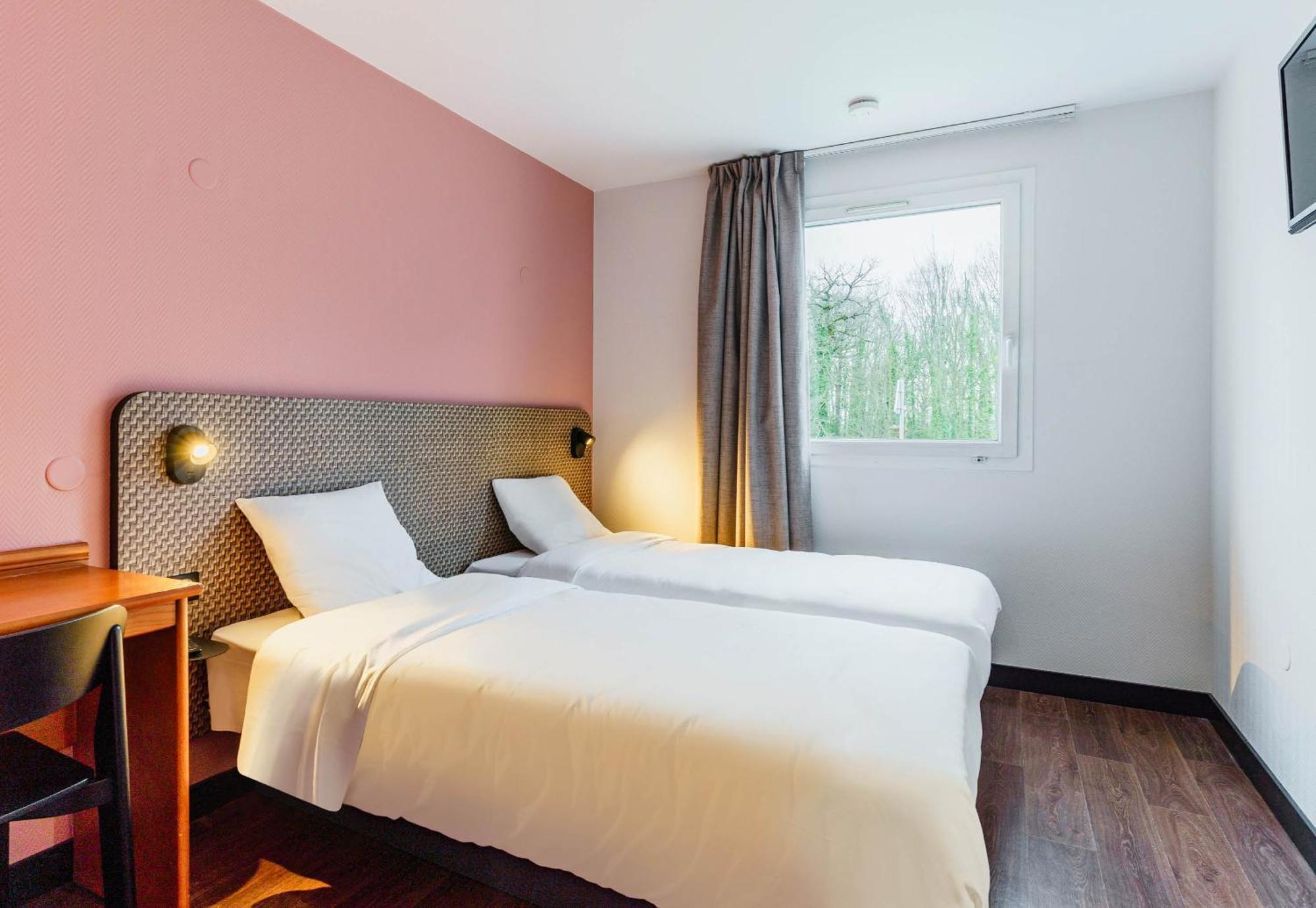 Hotel Roi Soleil - Amnéville Buitenkant foto