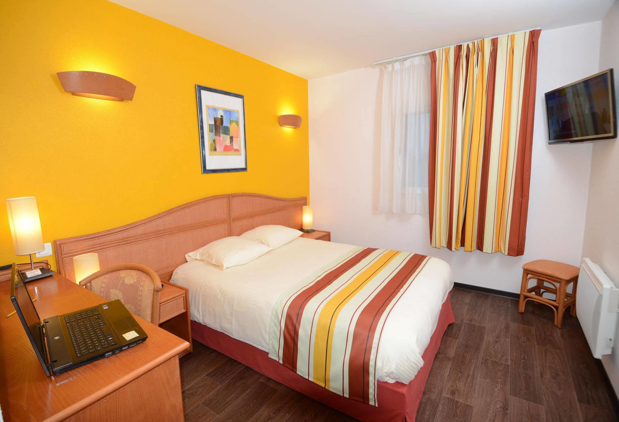 Hotel Roi Soleil - Amnéville Buitenkant foto