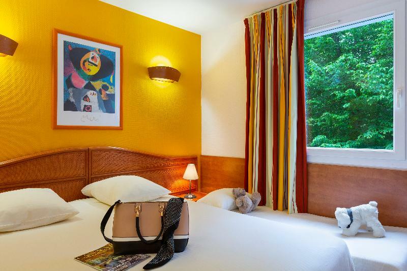 Hotel Roi Soleil - Amnéville Buitenkant foto